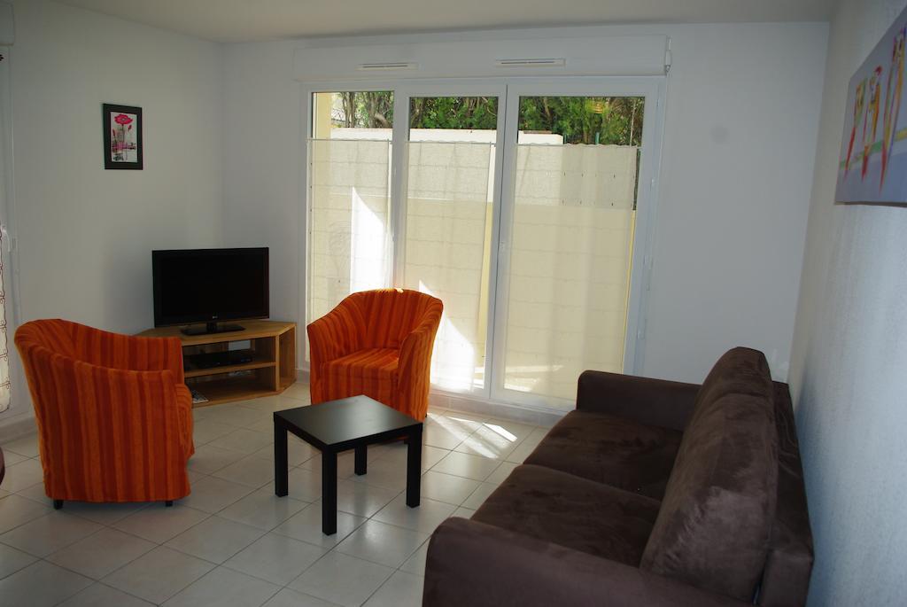 Amandrey-De-Provence Apartment Saint-Rémy-de-Provence Стая снимка